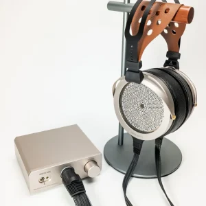 HONGSHU AUDIO EH-1 headphones with the EHA-1 electrostatic amplifier